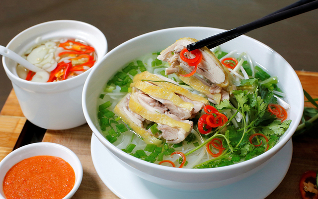 Phở gà