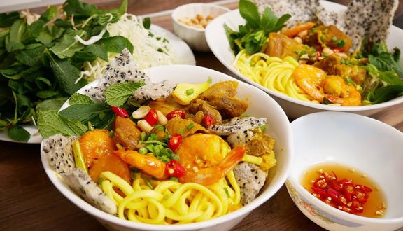 Kim Chi - Mì Quảng, Bún Riêu & Hủ Tiếu