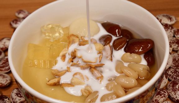 Khoa Nga - Chè Huế