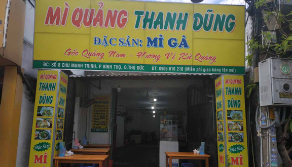 Mì quảng lòng gà trứng non
