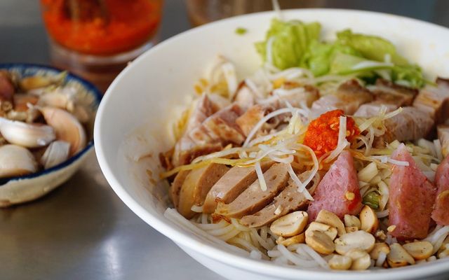 Chân gà sả tắc phần nhỏ