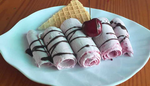 Kem Cuộn Thỏ Bảy Màu