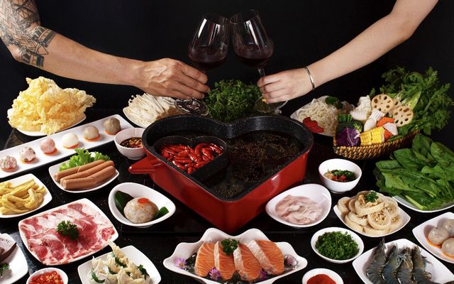 KAKHU Hotpot - Lẩu Tứ Xuyên & Lẩu Bò Đen