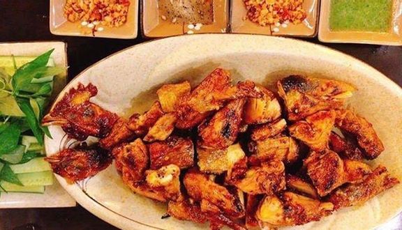 1/2 gà nướng muối ớt