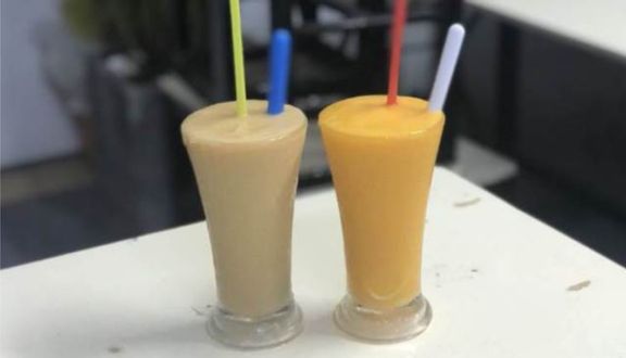 Sinh tố Việt Quốc