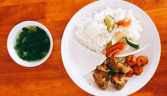 Huynh Đệ - Cơm Văn Phòng