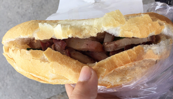 Hùng Ký - Bánh Mì Heo Quay