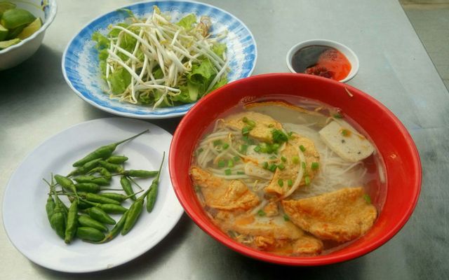 Huệ - Hủ Tiếu & Bún Cá Quy Nhơn
