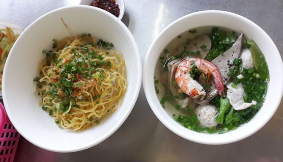 Hủ Tíu Mì Thập Cẩm & Sủi Cảo