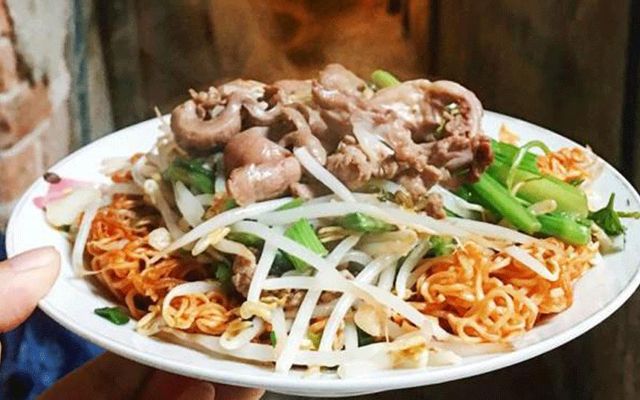 Hủ Tiếu Xào Lô A Chung Cư Ấn Quang