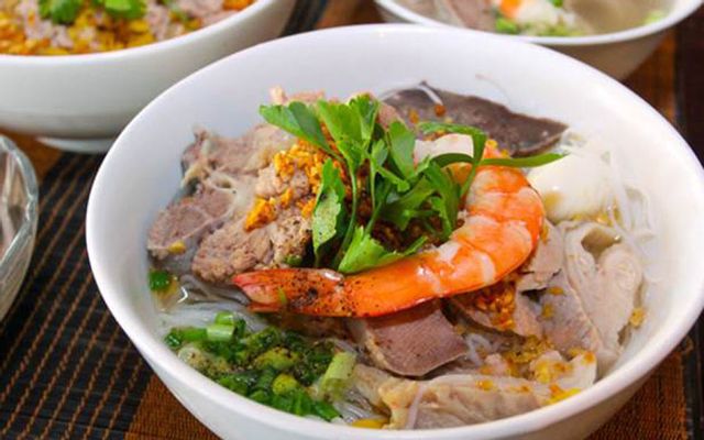 Hủ Tiếu Sa Đéc - 156 Huỳnh Tấn Phát