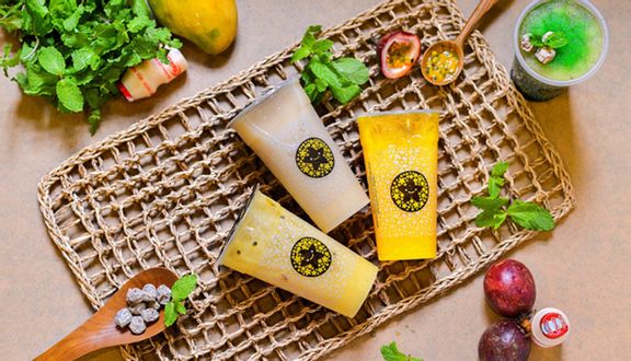 Sữa tươi trân châu đường hổ M + Trà sữa hạnh phúc