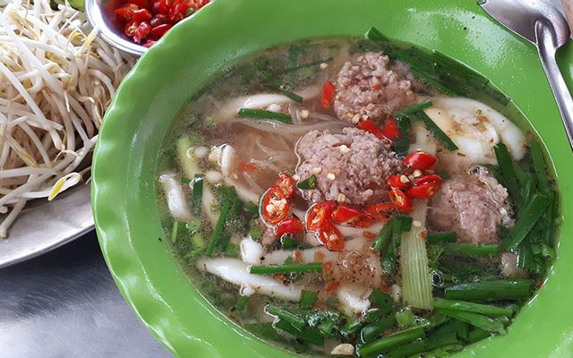 Hủ tiếu mực