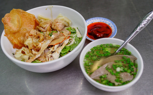 Thiệu Ký - Mì Tươi Kéo Sợi Kiểu Hoa
