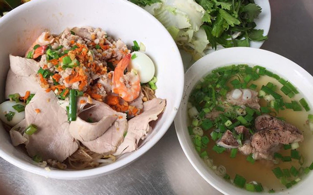 Hủ Tiếu Mì Đặc Biệt - 178 Tùng Thiện Vương