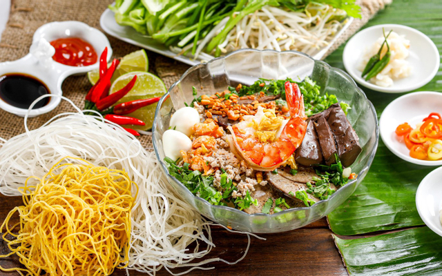 Hủ tiếu nam vang