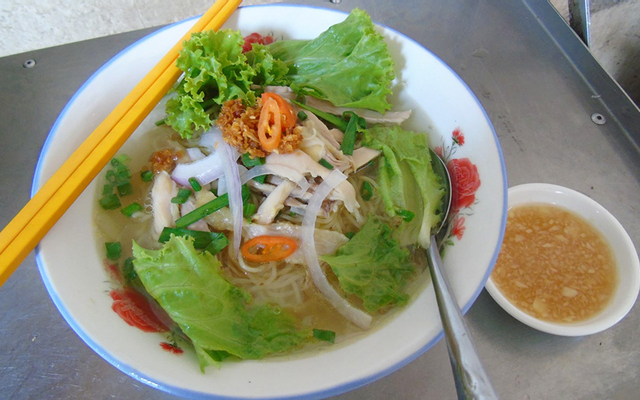 Hủ tiếu nam vang
