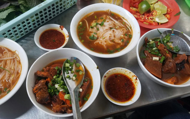 Hủ tiếu cật