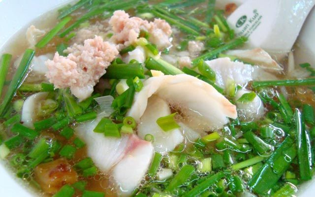 Hủ tiếu mì xá xíu