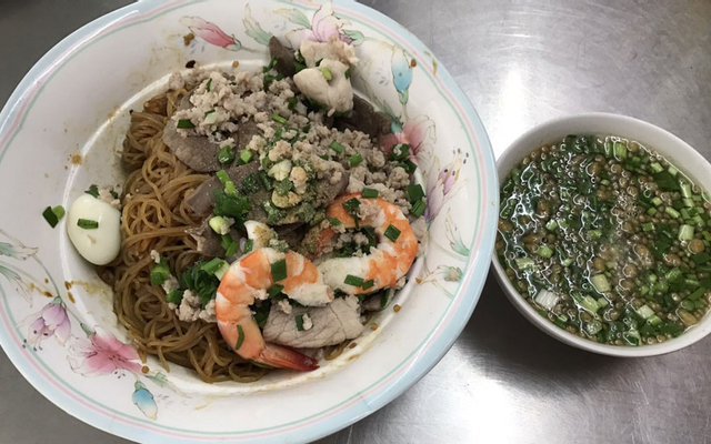 Hủ Tiếu Bà Tư
