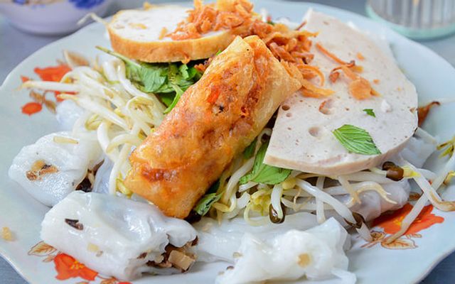 Hồng Hương - Bánh Cuốn Nóng
