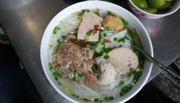 Hoàng Giao - Bún Mọc & Súp