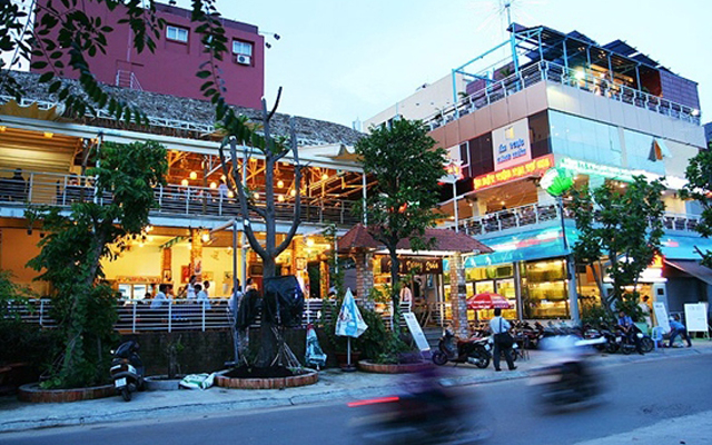 Cá mú nghệ hấp Hong Kong