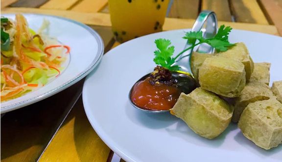 Hàng Ăn A Chương - Ăn Vặt Vỉa Hè