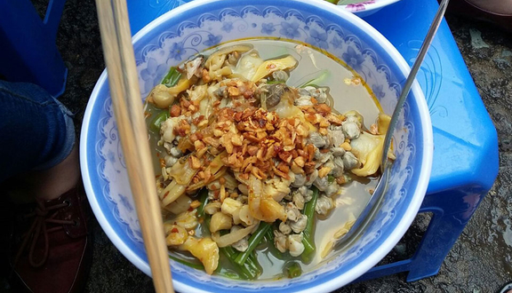 Combo 2: bún hến + bún ốc hến + coca