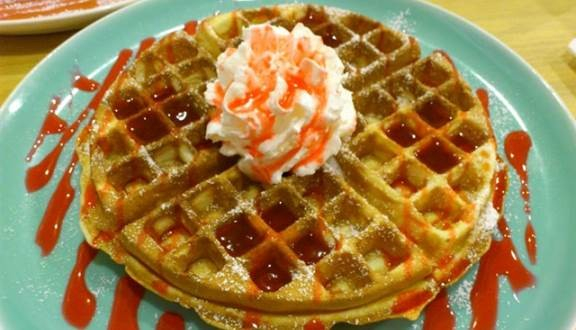 Waffle socola hạt nhỏ 3 màu phủ bột đậu nành HQ