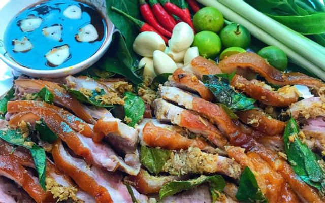 Giò Heo Muối Chiên Mắm