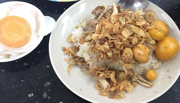 Xôi chiên lòng gà trứng non