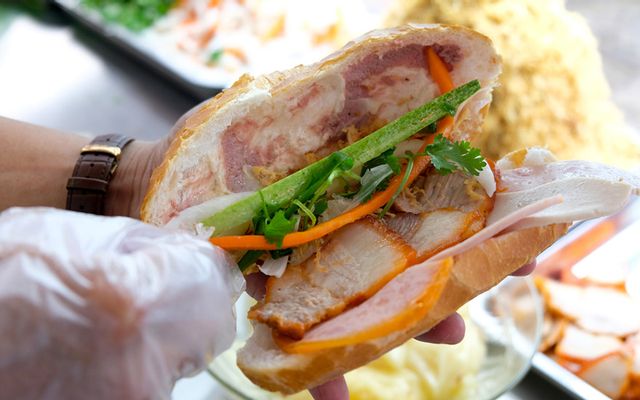 Gia Hân - Bánh Mì & Xôi - Đặng Chất