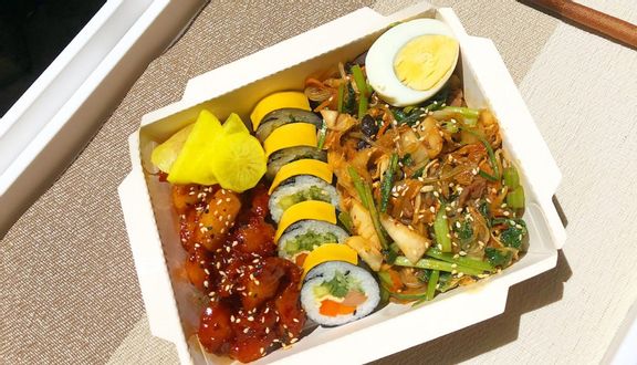 Salad Gà Xù Sốt Teriyaki