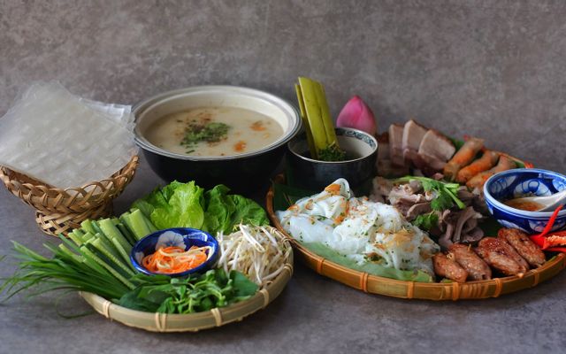Bánh Hỏi Chả Ram Tôm Đất