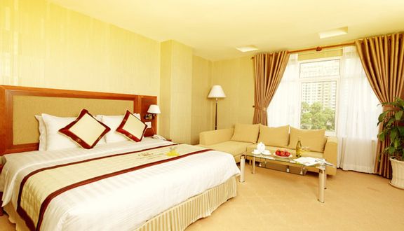 Yumi Hotel - Trần Não