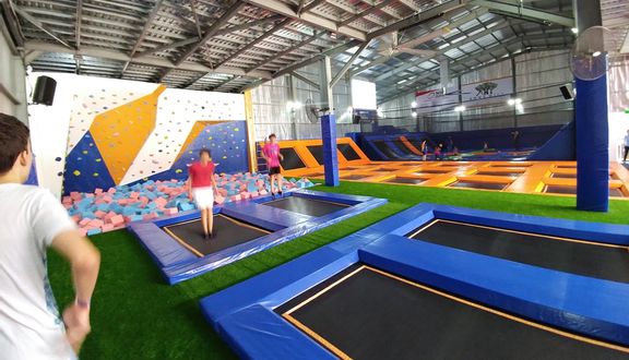 Jump Arena - Khu Vui Chơi