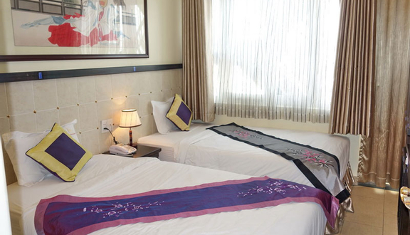 Hoàng Cơ Việt Hotel