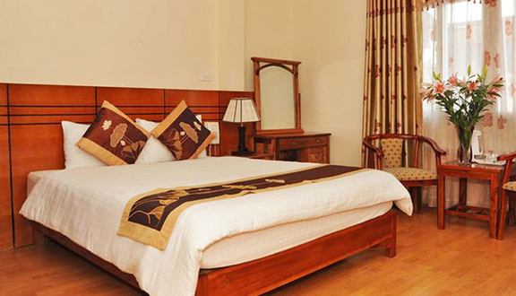 Hồ Hotel