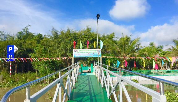 Hải Thanh - Vườn Du Lịch Sinh Thái Suối Cá Koi