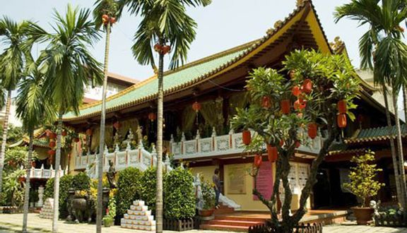 Chùa Viên Giác - Bùi Thị Xuân