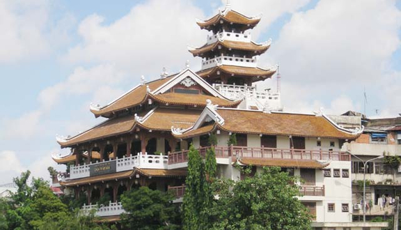 Chùa Pháp Hoa - Lê Văn Sỹ