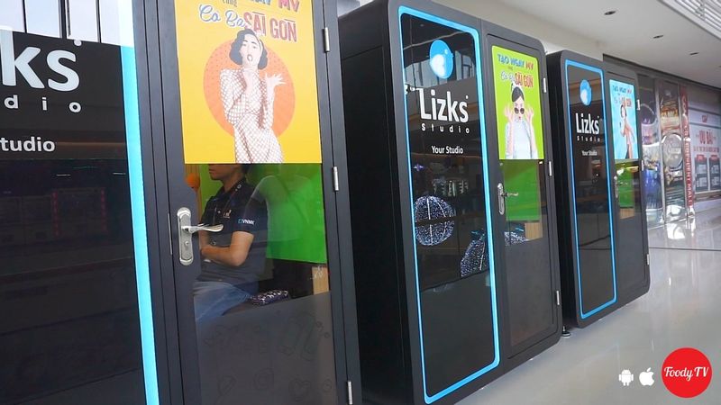Lizks Studio - Crescent Mall