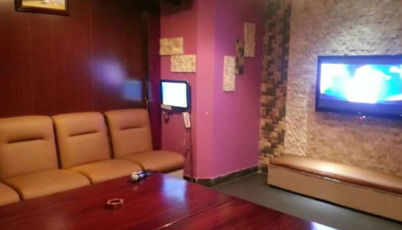 Laser Karaoke KTV