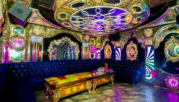 Karaoke Sinh Đôi Super Vip