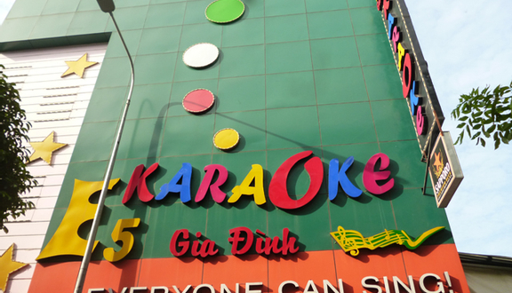 Karaoke E5