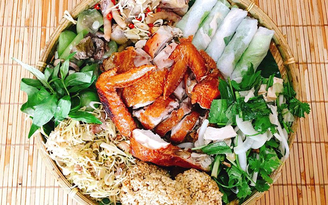 Gà Mẹt Quán - Phạm Ngọc Thạch