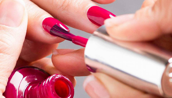 V3 Nails & Eyelash