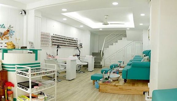 Nguyệt Nails - Phan Kế Bính