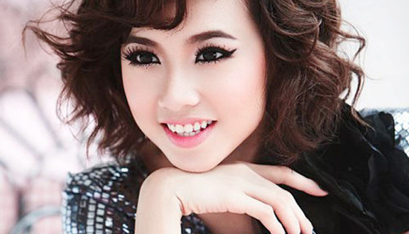 Hoàng Lan Salon - Dân Chủ
